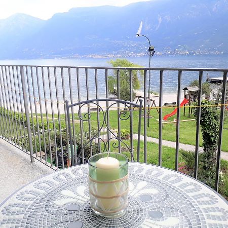 Campione Giulia Exclusive Lakefront Apartment By Gardadomusmea Campione del Garda Extérieur photo