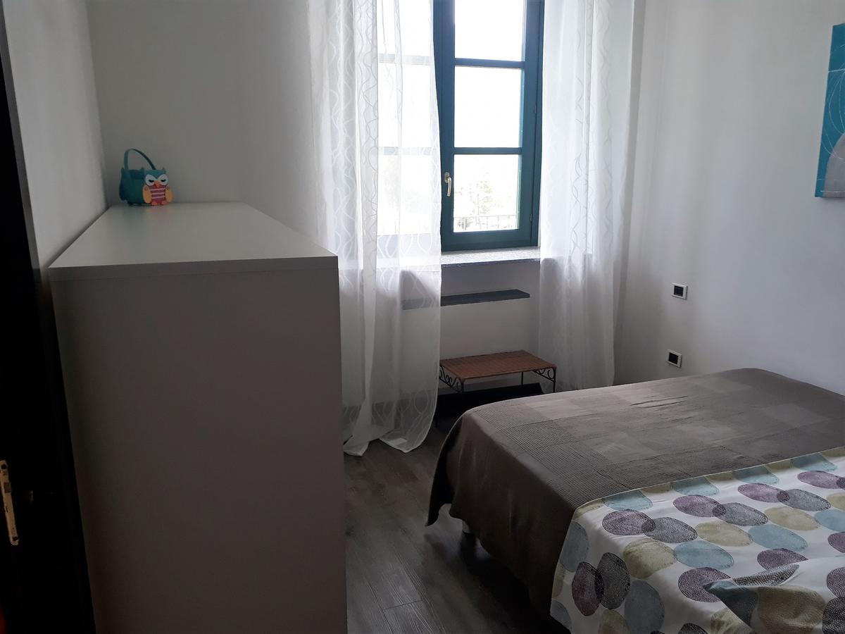 Campione Giulia Exclusive Lakefront Apartment By Gardadomusmea Campione del Garda Extérieur photo
