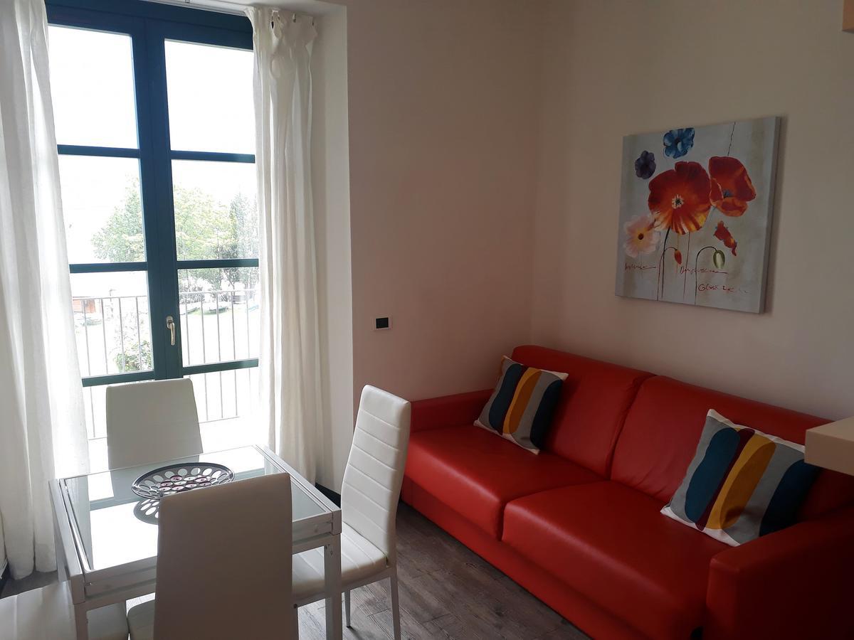 Campione Giulia Exclusive Lakefront Apartment By Gardadomusmea Campione del Garda Extérieur photo